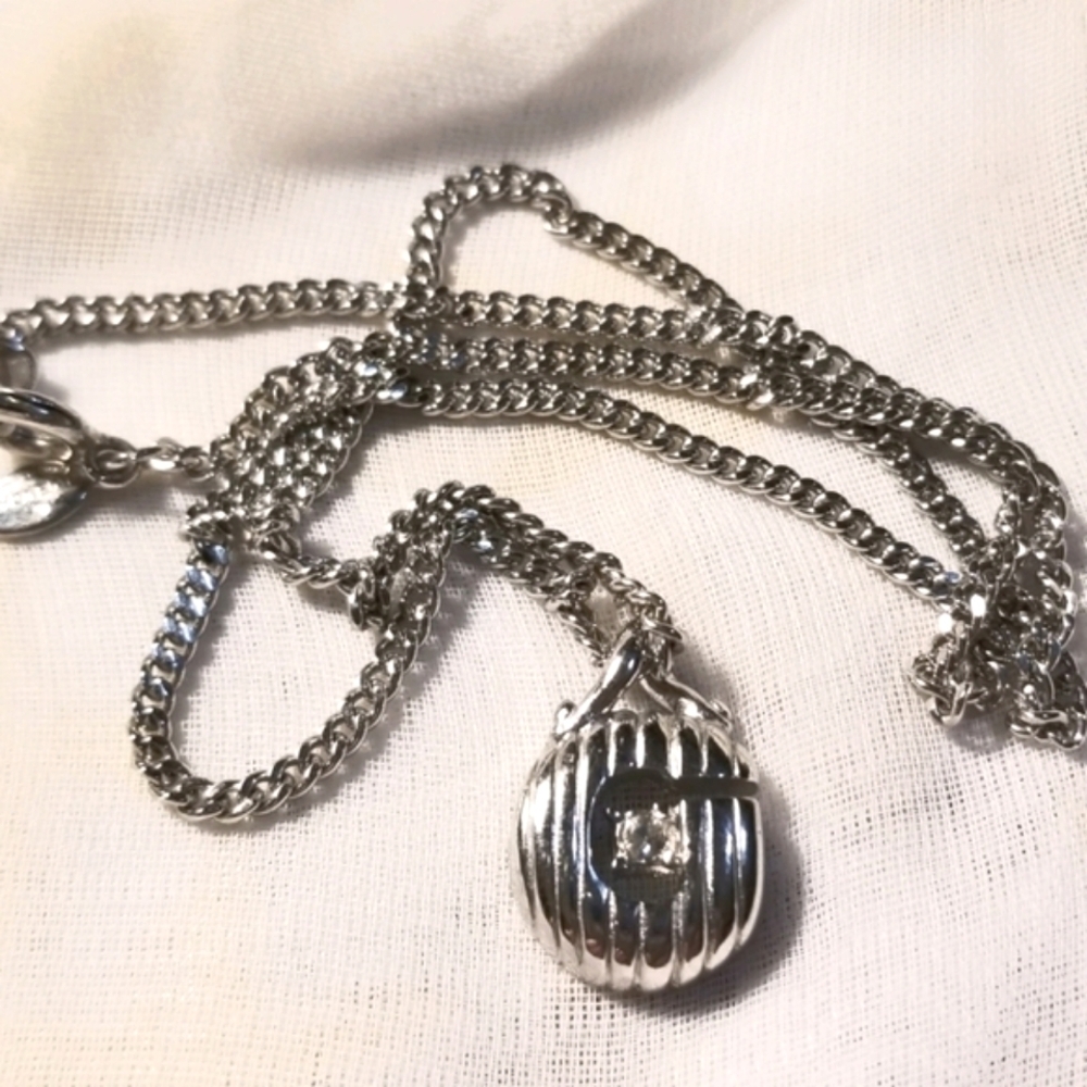 Givenchy Logo Vtg Paris New York Necklace - Picture 5 of 8